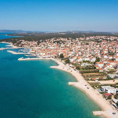 Luxury Apartment Blue Sky Pakoštane Екстериор снимка