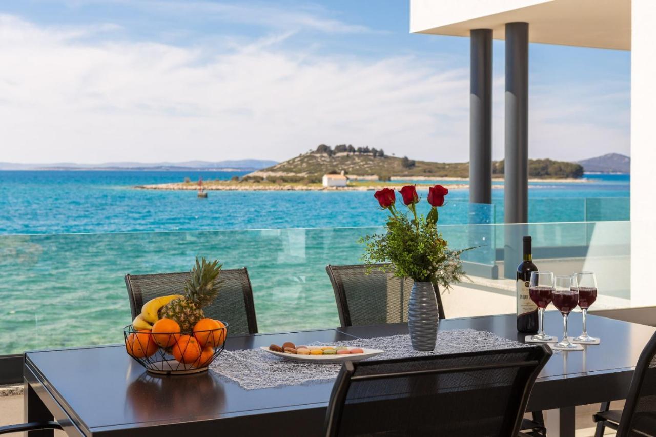 Luxury Apartment Blue Sky Pakoštane Екстериор снимка