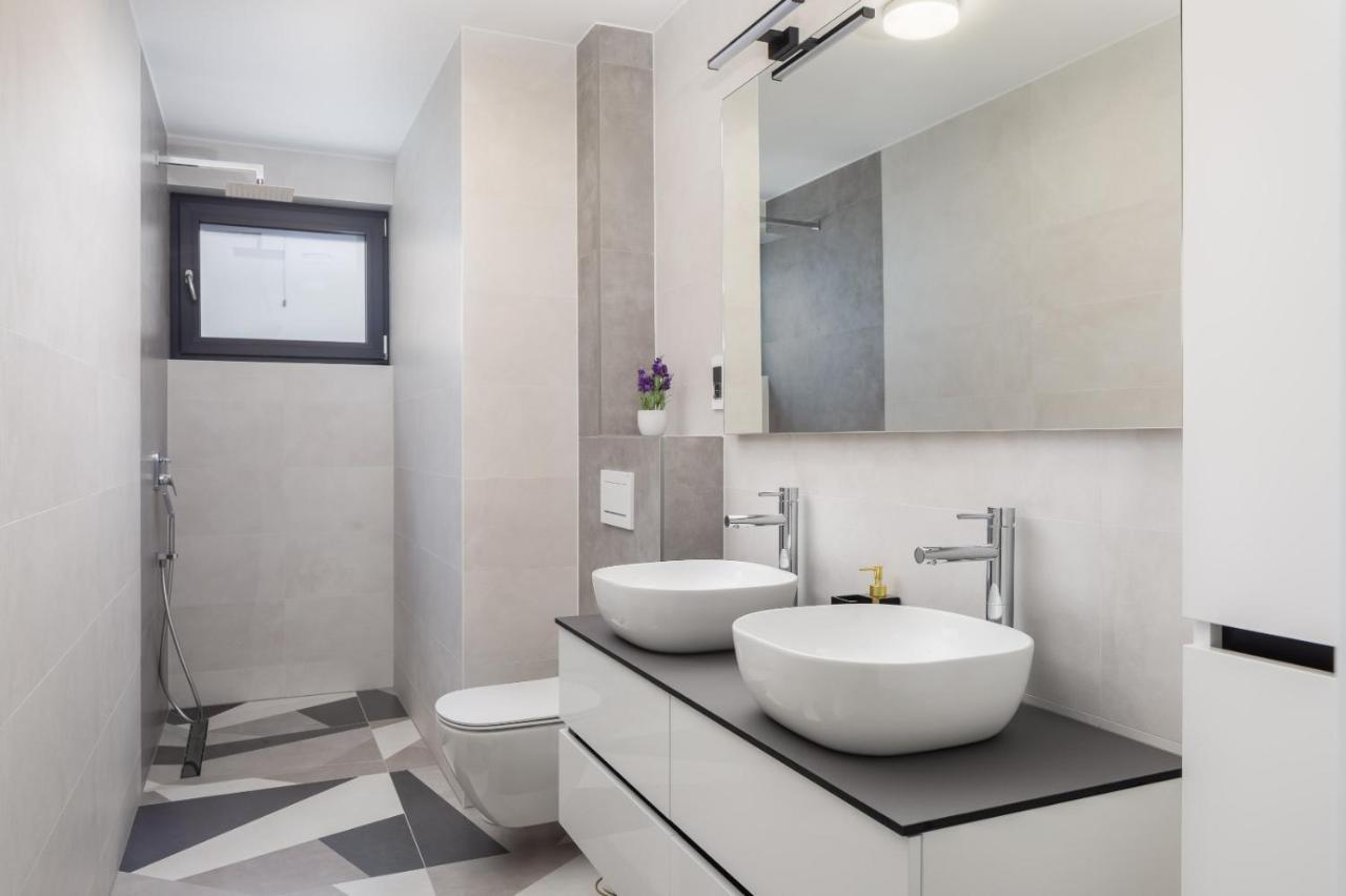 Luxury Apartment Blue Sky Pakoštane Екстериор снимка