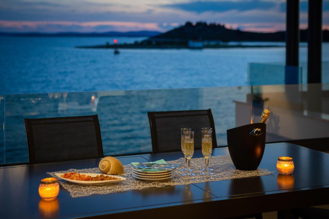 Luxury Apartment Blue Sky Pakoštane Екстериор снимка