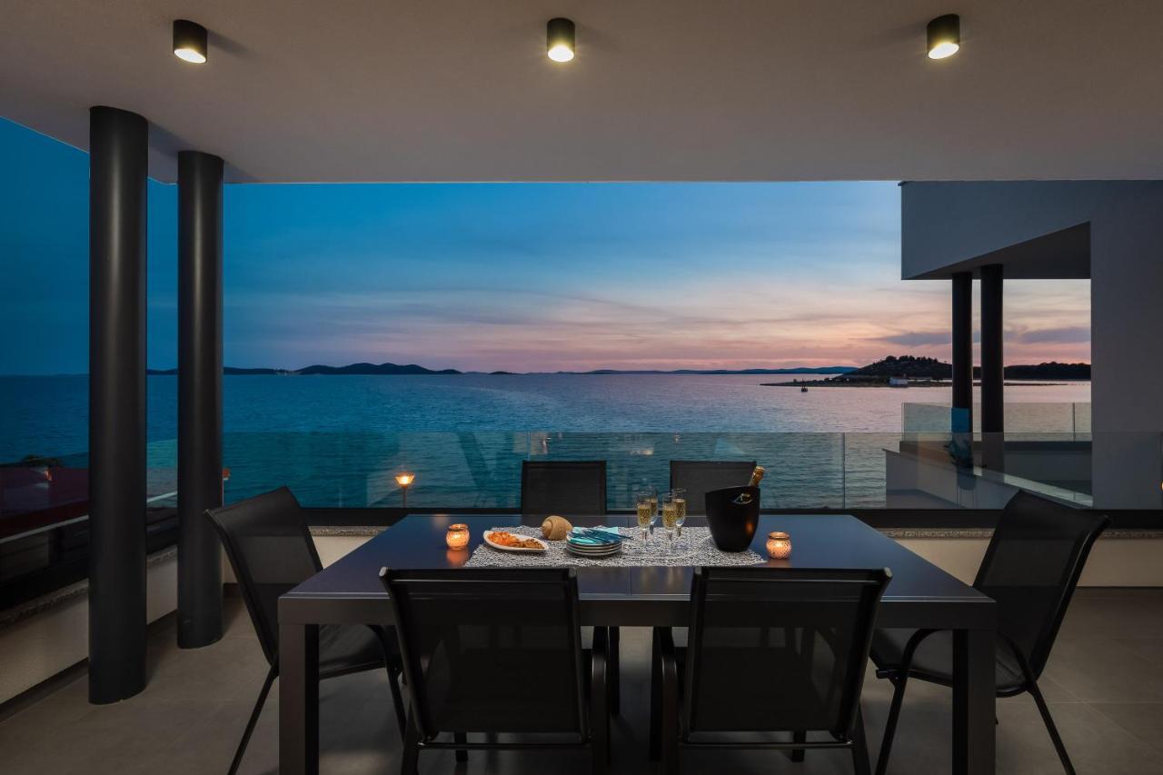 Luxury Apartment Blue Sky Pakoštane Екстериор снимка